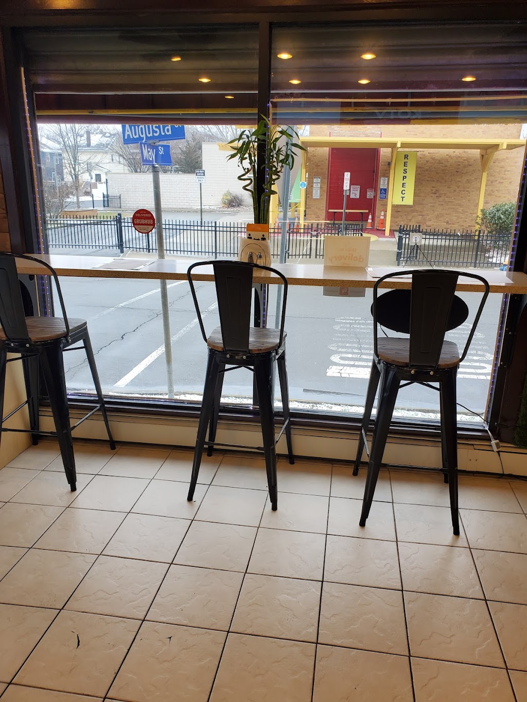 The Urban Garden | restaurant | 85 May St, Irvington, NJ 07111, USA | 7327989187 OR +1 732-798-9187