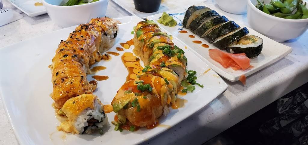 Trappers Sushi | restaurant | 31835 Pacific Hwy S Suite A, Federal Way, WA 98003, USA | 2065926702 OR +1 206-592-6702