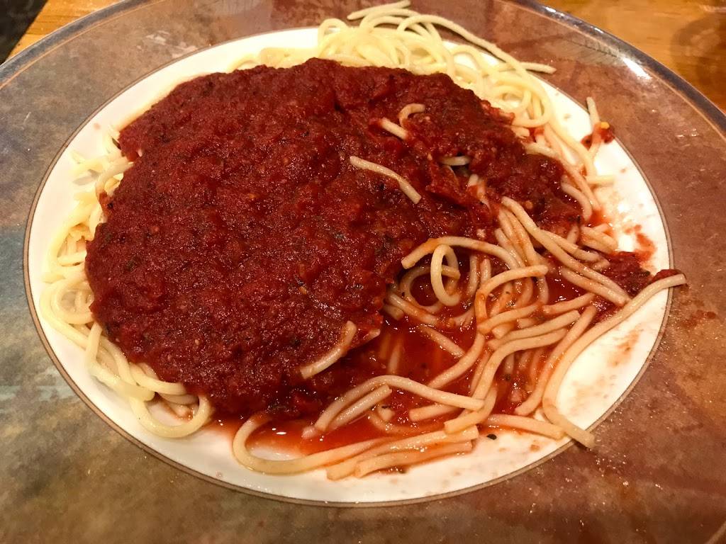 Zenos Italian Restaurant | restaurant | 1925 N Roberts Ave, Lumberton, NC 28358, USA | 9107350352 OR +1 910-735-0352