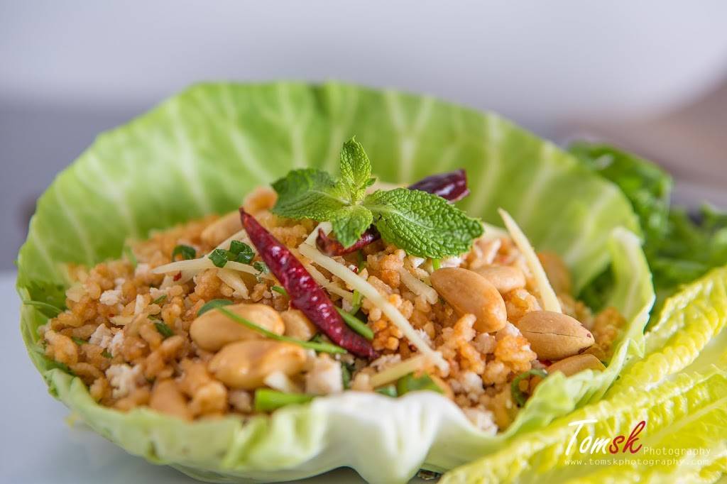 Top Thai Cuisine | restaurant | 7333 Reseda Blvd, Reseda, CA 91335, USA | 8187058902 OR +1 818-705-8902