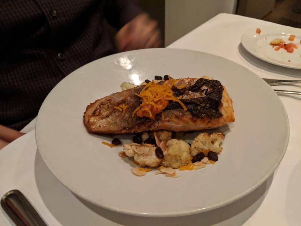 Cedar Creek | restaurant | 75 Cedar Swamp Rd, Glen Cove, NY 11542, USA | 5166565656 OR +1 516-656-5656