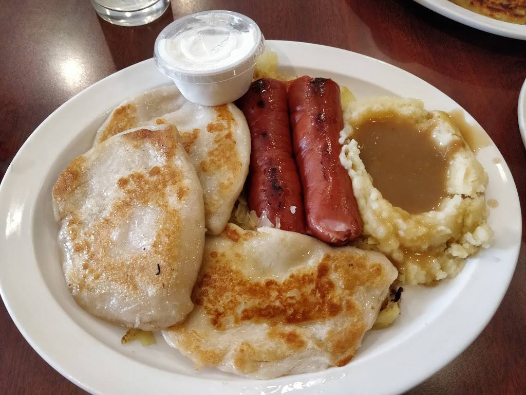 Alexanders Polish American Restaurant | restaurant | 559 S Lafayette St, South Lyon, MI 48178, USA | 2484861405 OR +1 248-486-1405