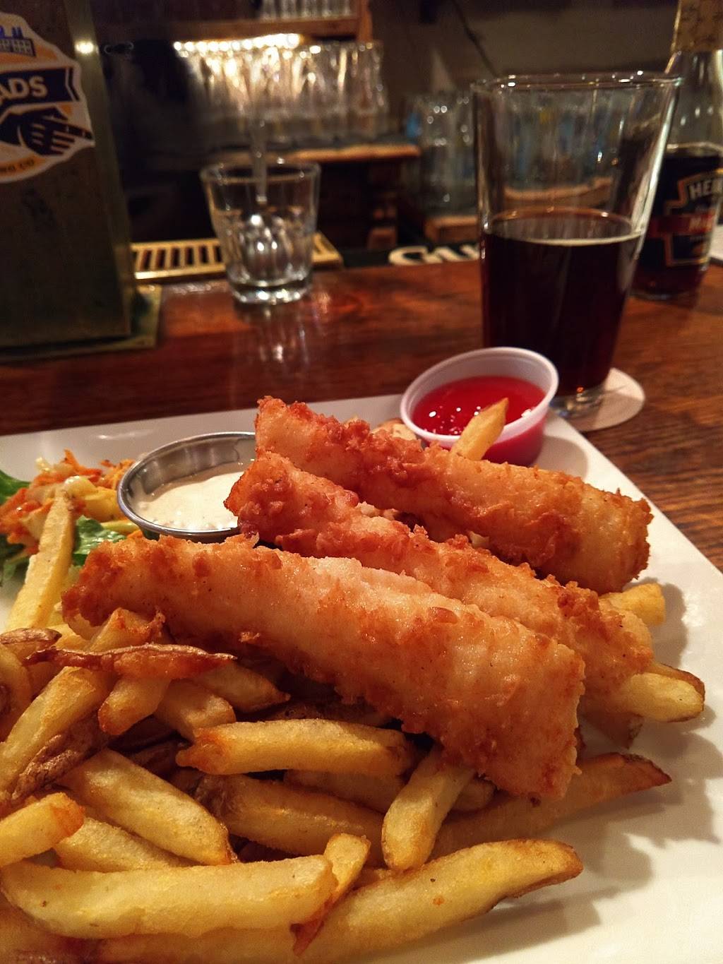 The Bards Irish Bar | restaurant | 2013 Walnut St, Philadelphia, PA 19103, USA | 2155699585 OR +1 215-569-9585