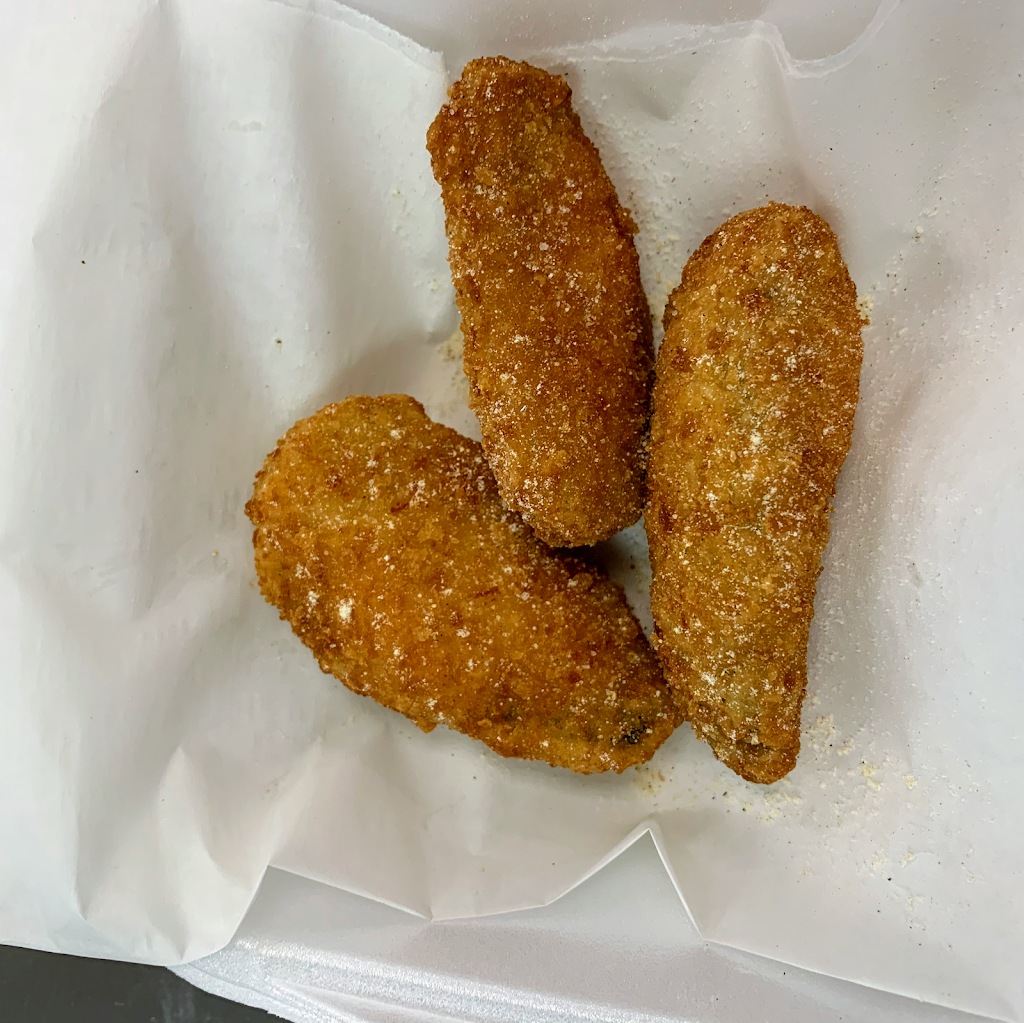 Alton Market | restaurant | 1601 Washington Ave unit b, Alton, IL 62002, USA | 6188232091 OR +1 618-823-2091