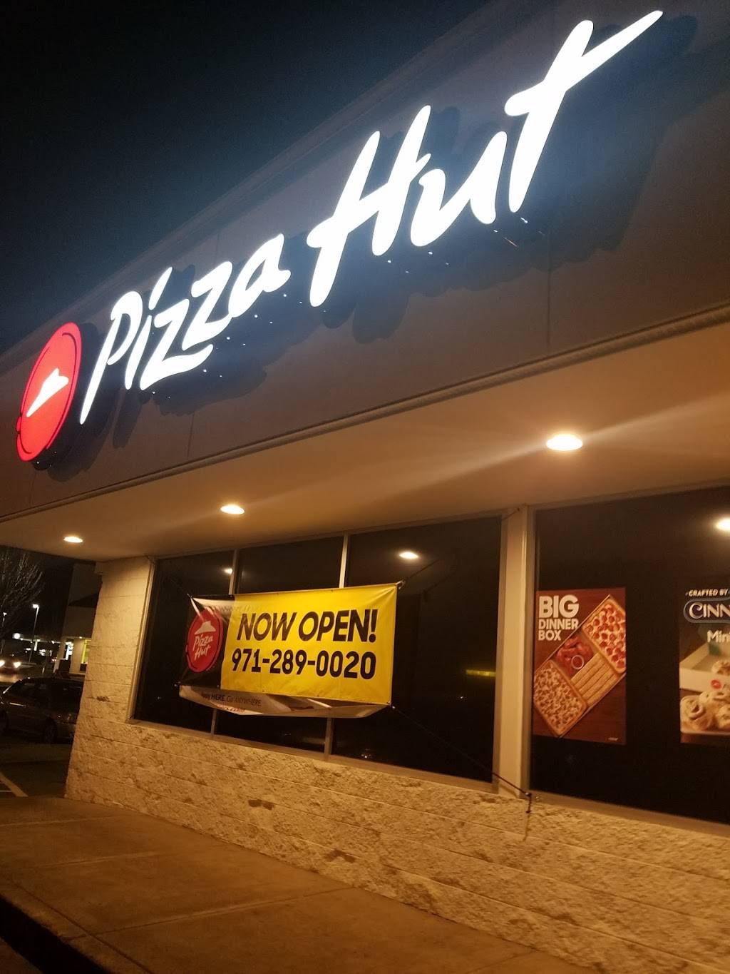Pizza Hut | meal takeaway | 244 Main St, Dallas, OR 97338, USA | 9712890020 OR +1 971-289-0020