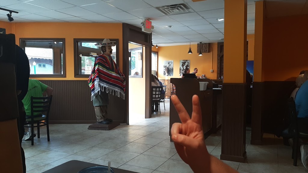 La Troje | restaurant | 116 E Herrick Ave, Wellington, OH 44090, USA | 4408280044 OR +1 440-828-0044