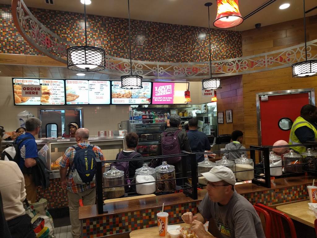 Popeyes Louisiana Kitchen | restaurant | Hartsfield-Jackson Atlanta Intl Airport 6000 N Terminal Pkwy - Atrium, Atlanta, GA 30320, USA | 4045303298 OR +1 404-530-3298