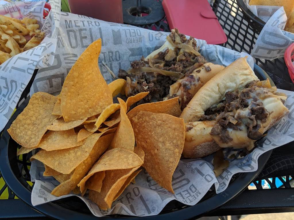 Corner Store Pub & Grill | restaurant | 1325 Lowell Ave, Park City, UT 84060, USA | 4356458666 OR +1 435-645-8666