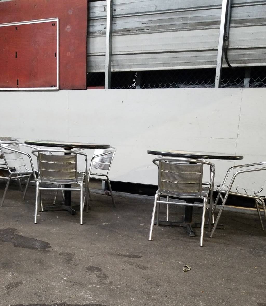 Esthers Cafe | restaurant | 3001 E Hillsborough Ave, Tampa, FL 33610, USA | 8132326217 OR +1 813-232-6217