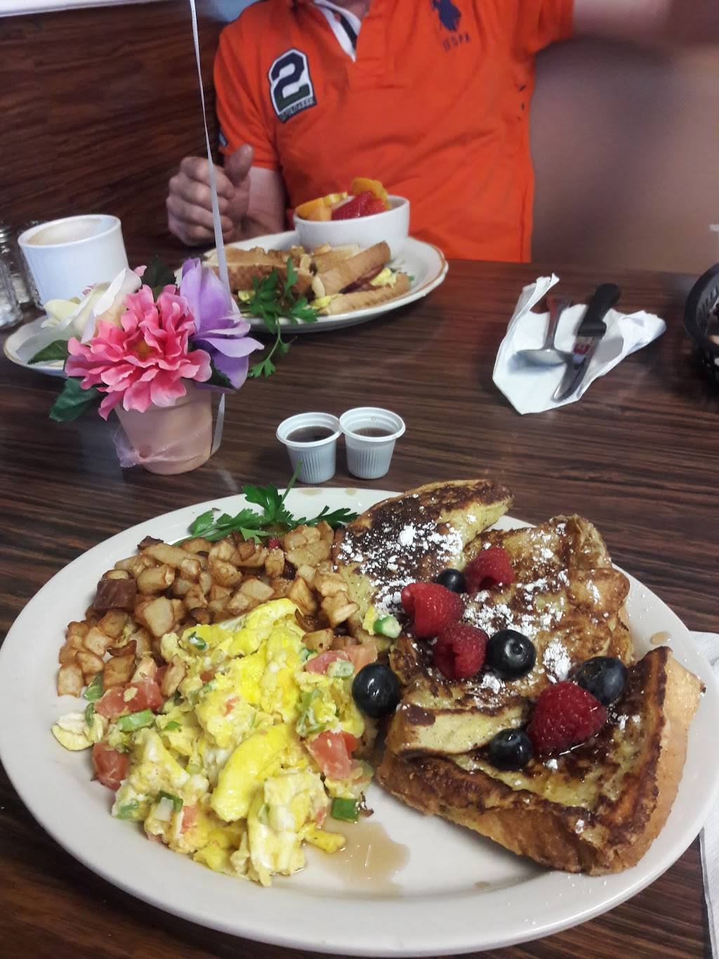 La Colina Restaurant | restaurant | 6829 Johnson St, Hollywood, FL 33024, USA | 9549813626 OR +1 954-981-3626