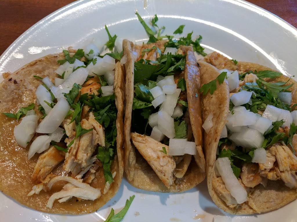 Veronicas Kitchen | restaurant | 24680 Viejas Grade Rd, Descanso, CA 91916, USA | 6194453804 OR +1 619-445-3804