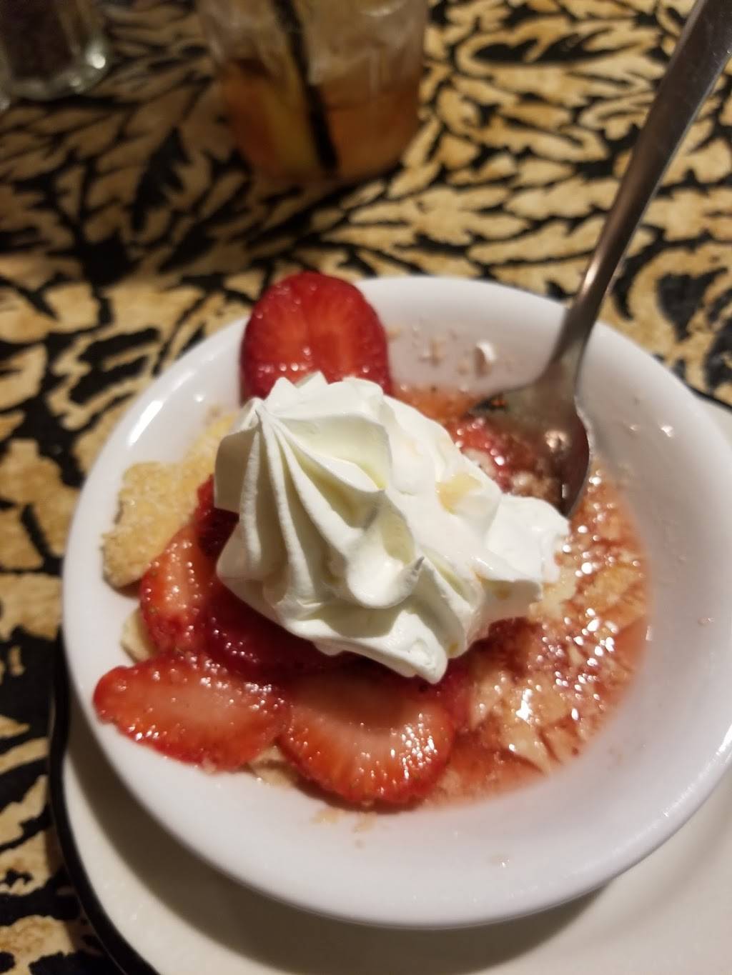 Hickory Log Restaurant | night club | 1314 W Business U.S. 60, Dexter, MO 63841, USA | 5736244950 OR +1 573-624-4950