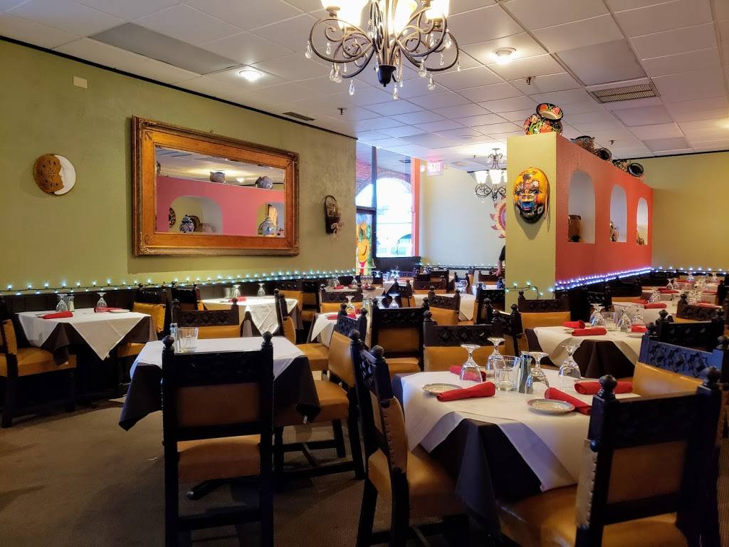 Hacienda El Sombrero Mexican Restaurant | night club | 1100 S Elmhurst Rd, Mt Prospect, IL 60056, USA | 8473640030 OR +1 847-364-0030