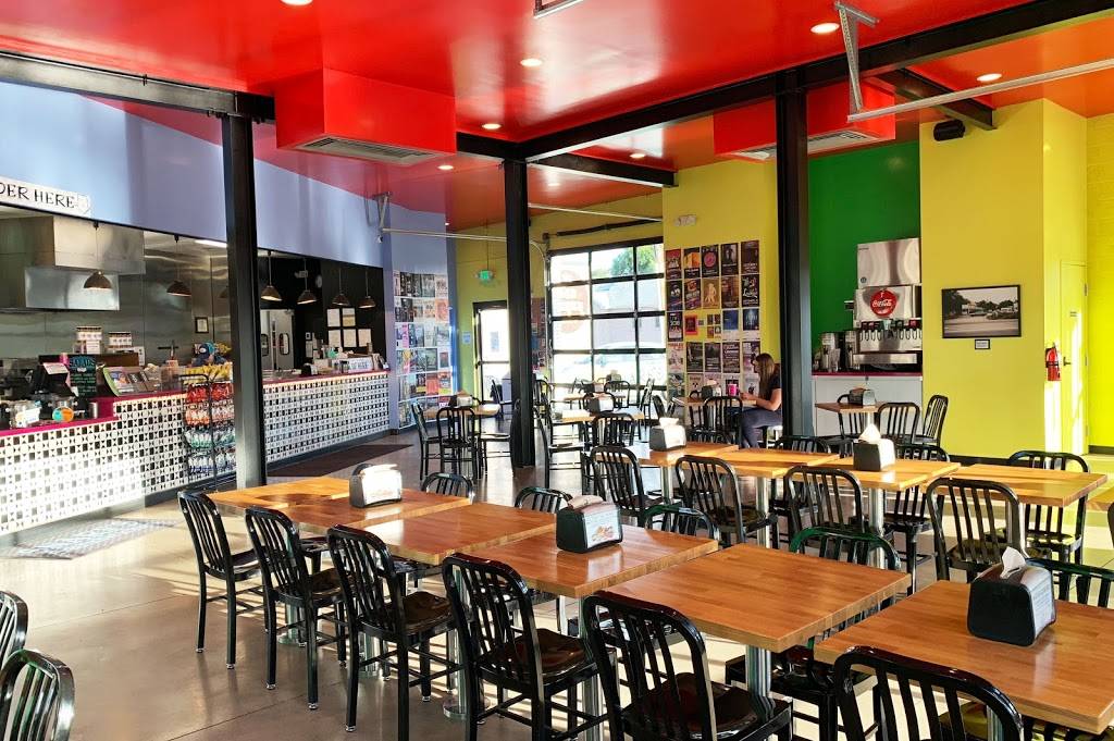 Snarfs Sandwiches | restaurant | 1490 S Broadway, Denver, CO 80210, USA | 7207877878 OR +1 720-787-7878