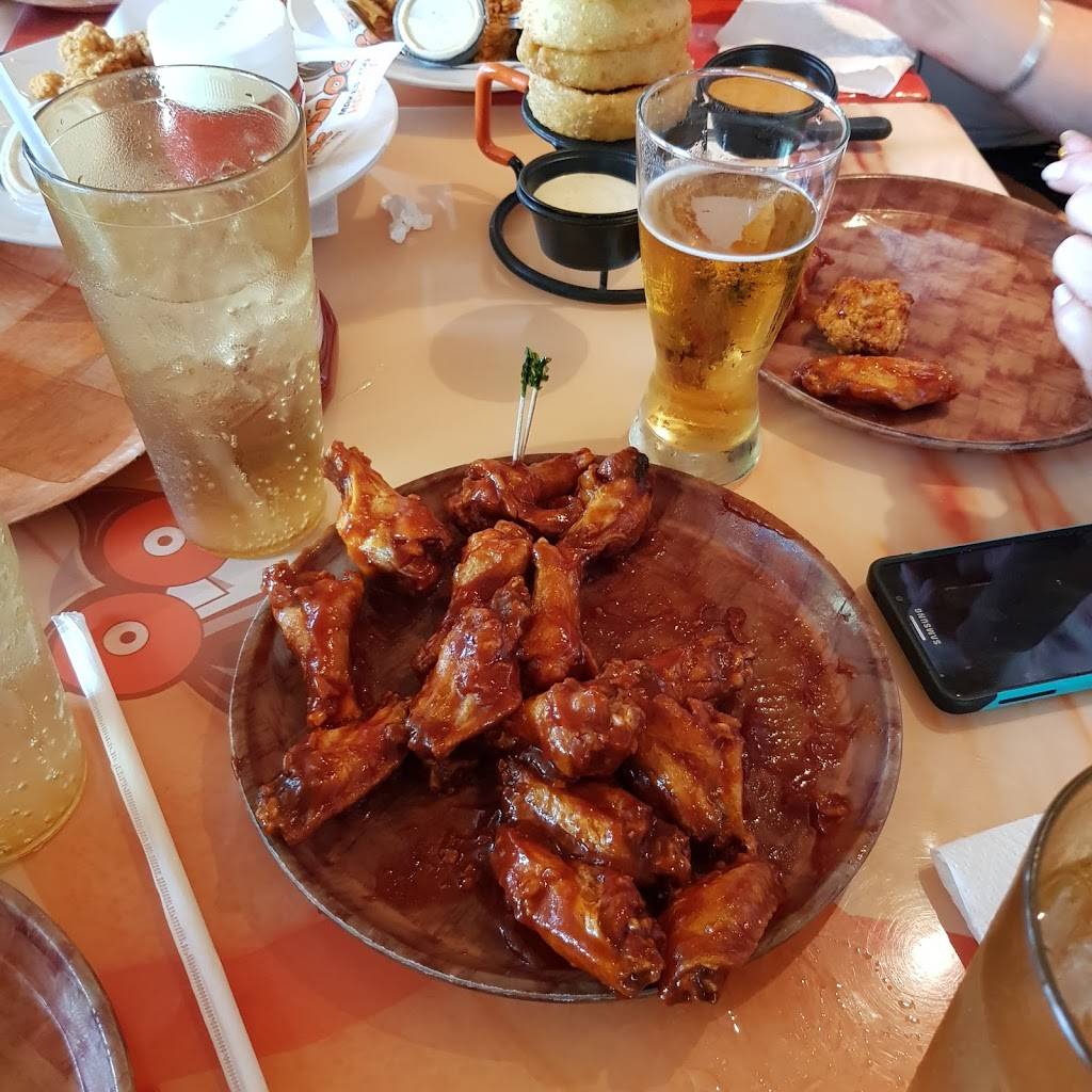 Hooters | meal takeaway | 4411 Cleveland Ave, Fort Myers, FL 33901, USA | 2392754666 OR +1 239-275-4666