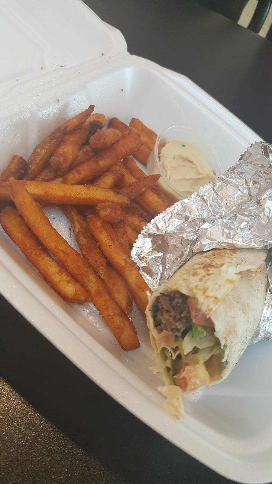 Kabob Grill & wings | restaurant | 1480 Concord Pkwy N # 70, Concord, NC 28025, USA | 7042629360 OR +1 704-262-9360