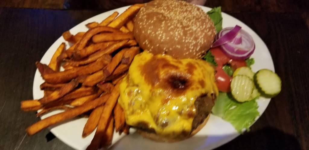 First House Pub | restaurant | 528 Main St, Winchester, MA 01890, USA | 7813691381 OR +1 781-369-1381