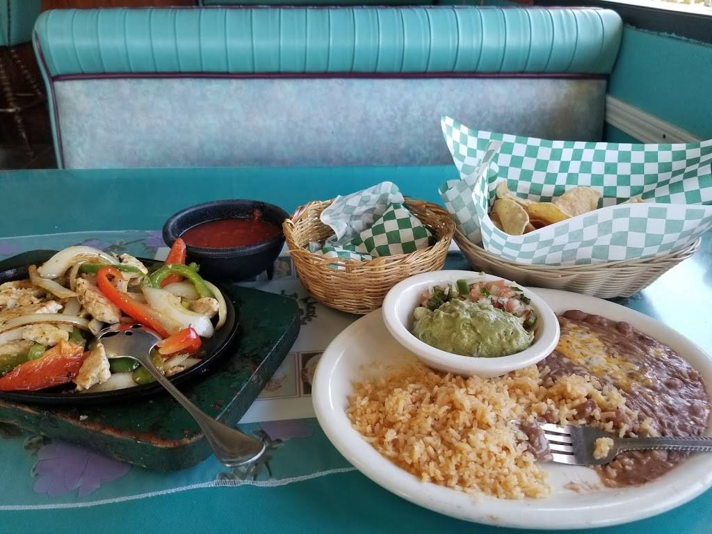 La Mexicana Restaurant | restaurant | 7495 El Camino Real, Atascadero, CA 93422, USA | 8054610409 OR +1 805-461-0409