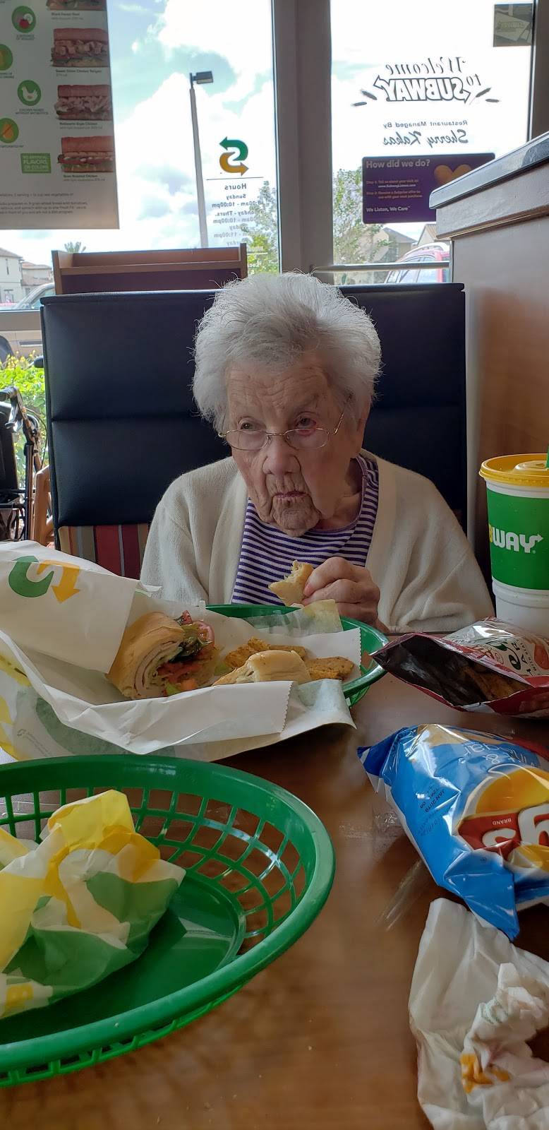 Subway | restaurant | 2304 Remi Dr, Melbourne, FL 32940, USA | 3216368312 OR +1 321-636-8312