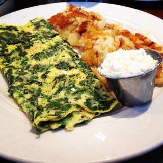 American Best Chicken & Waffle | restaurant | 380 Eastern Ave NE, Washington, DC 20019, USA | 2025605583 OR +1 202-560-5583