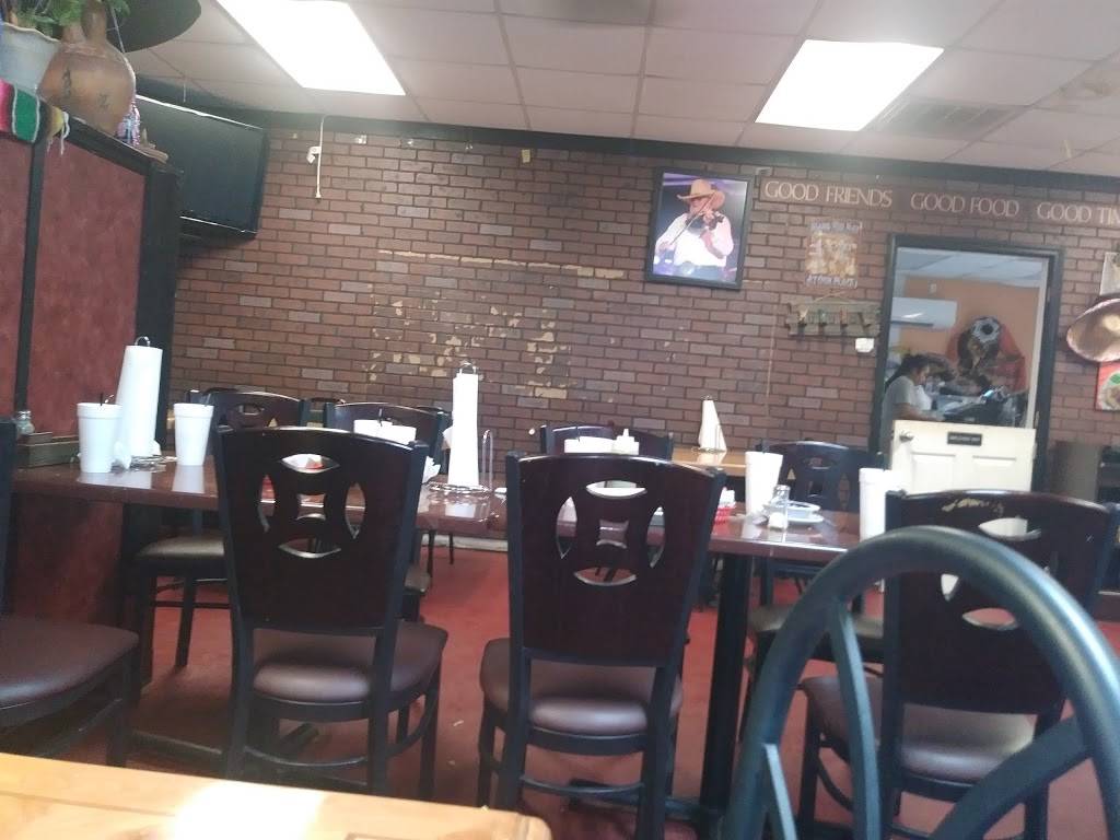 Chile Caliente | restaurant | 5345 US-321, Gaston, SC 29053, USA | 8034002200 OR +1 803-400-2200