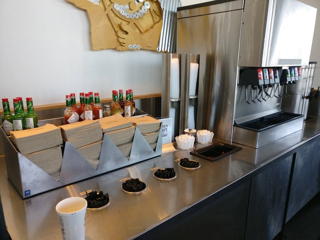 Chipotle Mexican Grill | restaurant | 1800 McFarland Blvd E Suite 608, Tuscaloosa, AL 35404, USA | 2053910140 OR +1 205-391-0140