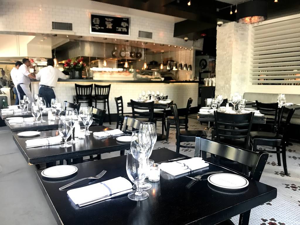 Prime Fish | restaurant | 100 Collins Ave, Miami Beach, FL 33139, USA | 3055324550 OR +1 305-532-4550