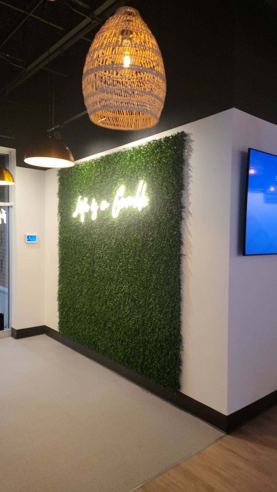 Shuffles North | The Ultimate Sports Gaming Bar | night club | 1227 N Roselle Rd, Schaumburg, IL 60195, USA | 2249558100 OR +1 224-955-8100