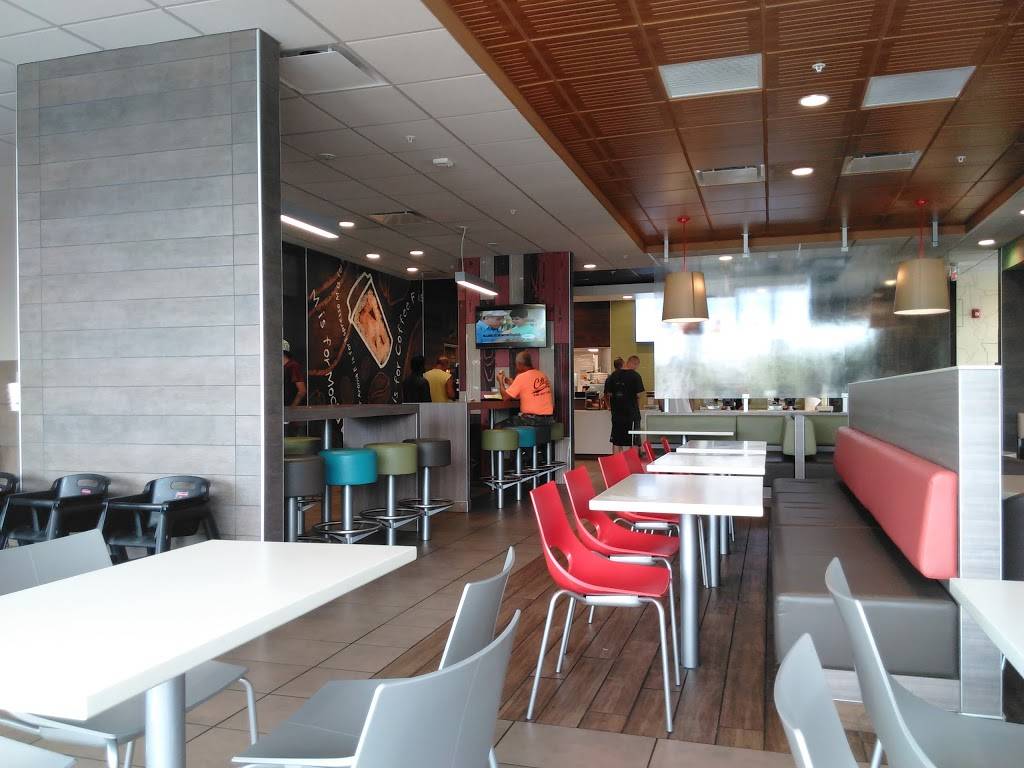 McDonalds | cafe | 2001 E Cone Blvd, Greensboro, NC 27405, USA | 3366212037 OR +1 336-621-2037