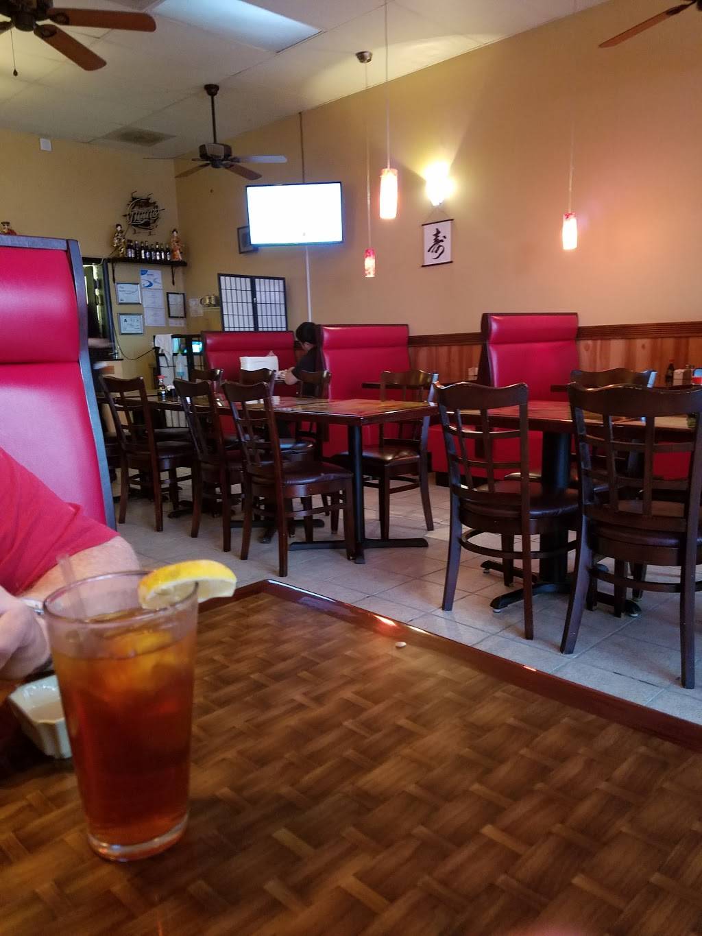 Osaka | restaurant | 8426, 1400 Mt Jefferson Rd #5, West Jefferson, NC 28694, USA | 3362463300 OR +1 336-246-3300