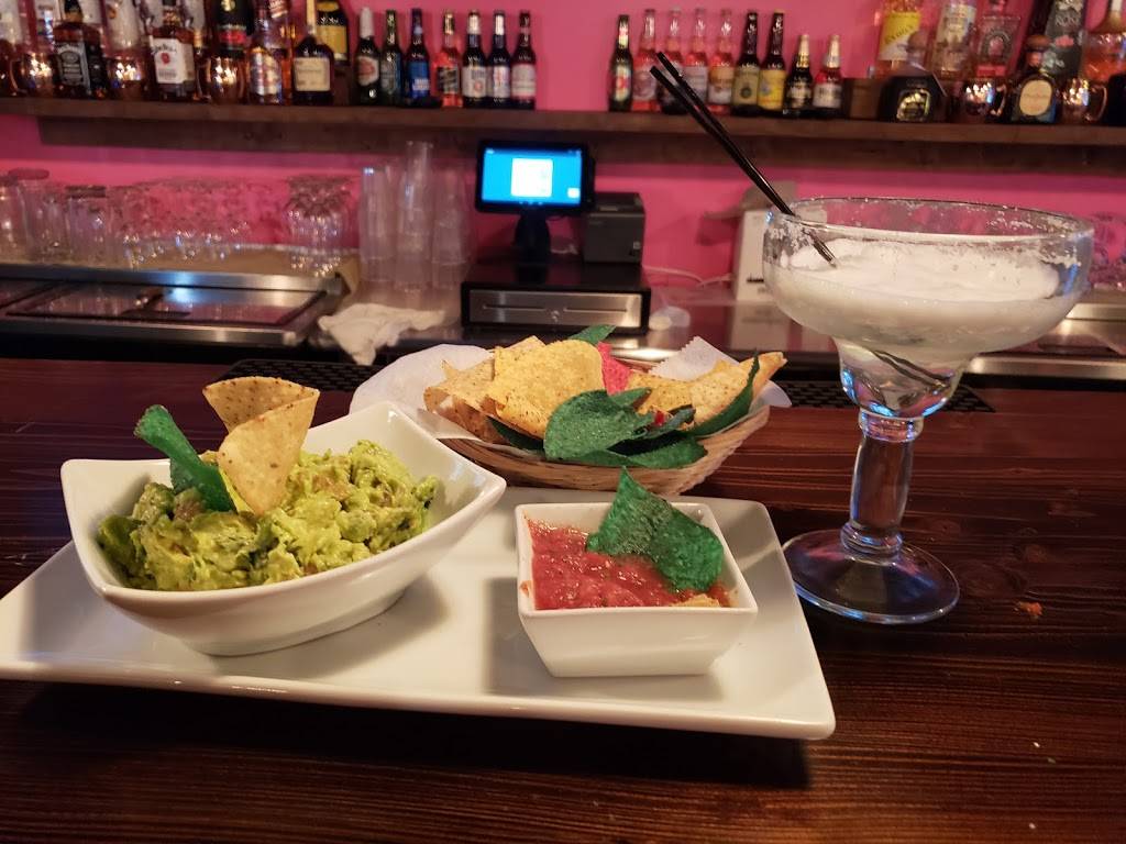 Catrinas Mex | restaurant | 20 W Jackson St, Joliet, IL 60432, USA | 8157142101 OR +1 815-714-2101