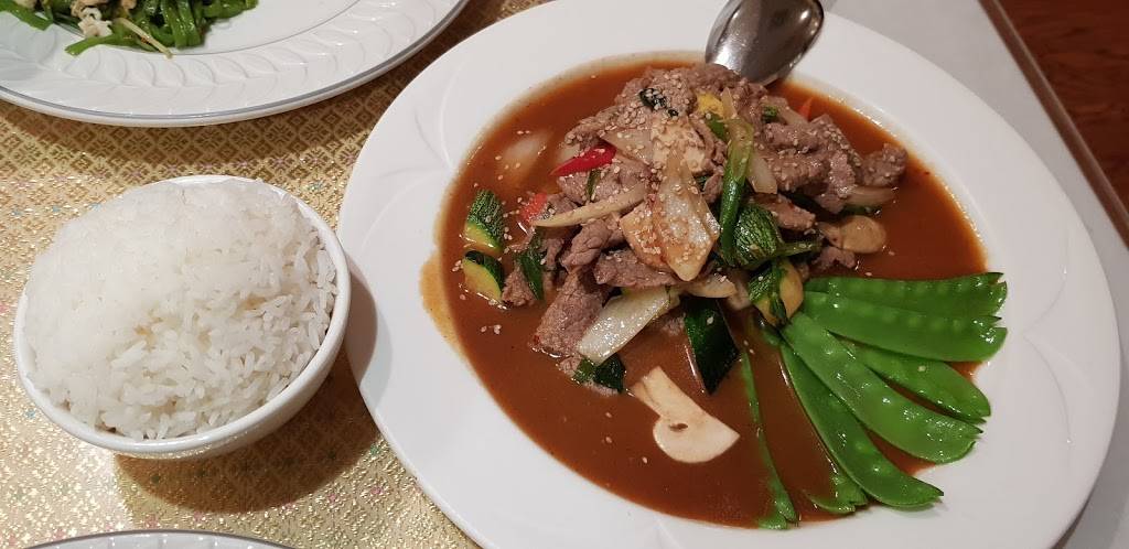 Amarinds Thai Restaurant | restaurant | 6822 W North Ave, Chicago, IL 60707, USA | 7738899999 OR +1 773-889-9999