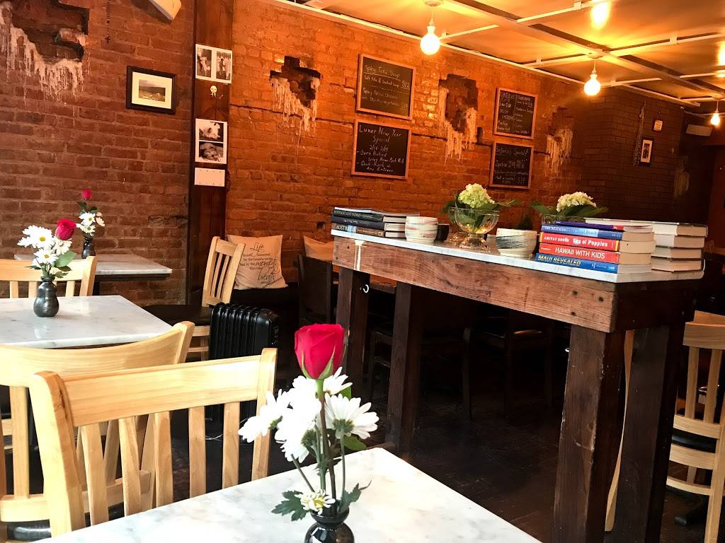 Gomi Korean Wine Bar | restaurant | 186 Avenue A, New York, NY 10009, USA | 6467070707 OR +1 646-707-0707