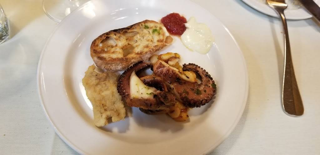 Tuscany Oak Brook | restaurant | 1415 22nd St, Oak Brook, IL 60523, USA | 6309901993 OR +1 630-990-1993