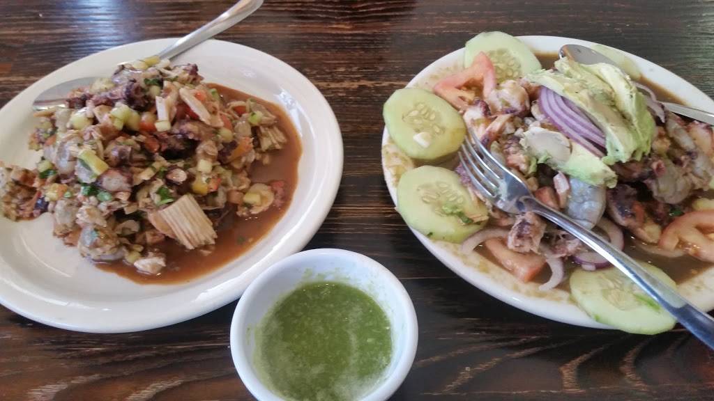 Mariscos El Chuy | restaurant | 11602-24 Hawthorne Blvd, Hawthorne, CA 90250, USA | 4242970485 OR +1 424-297-0485