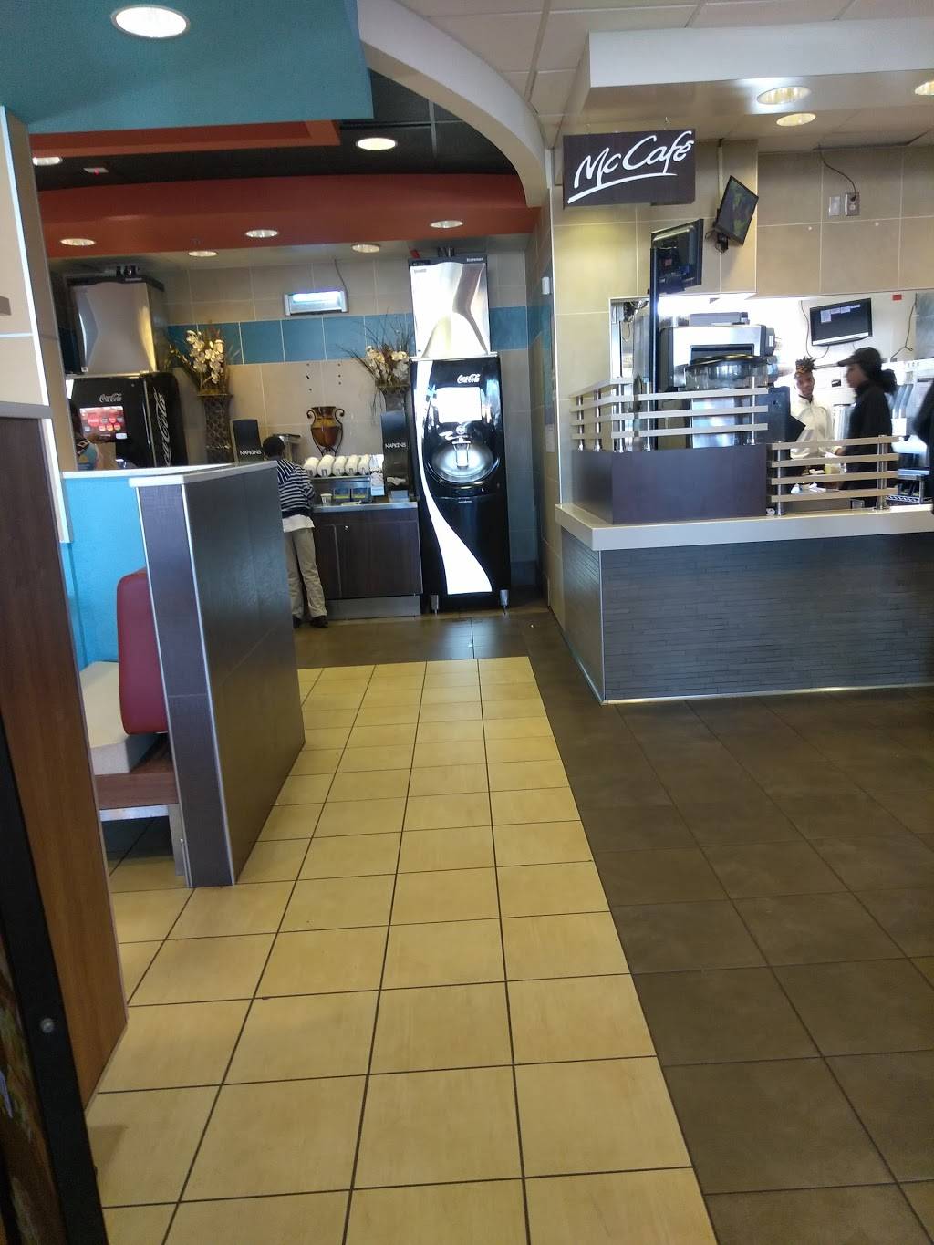 McDonalds | cafe | 6745 GA-85, Riverdale, GA 30274, USA | 7709976510 OR +1 770-997-6510