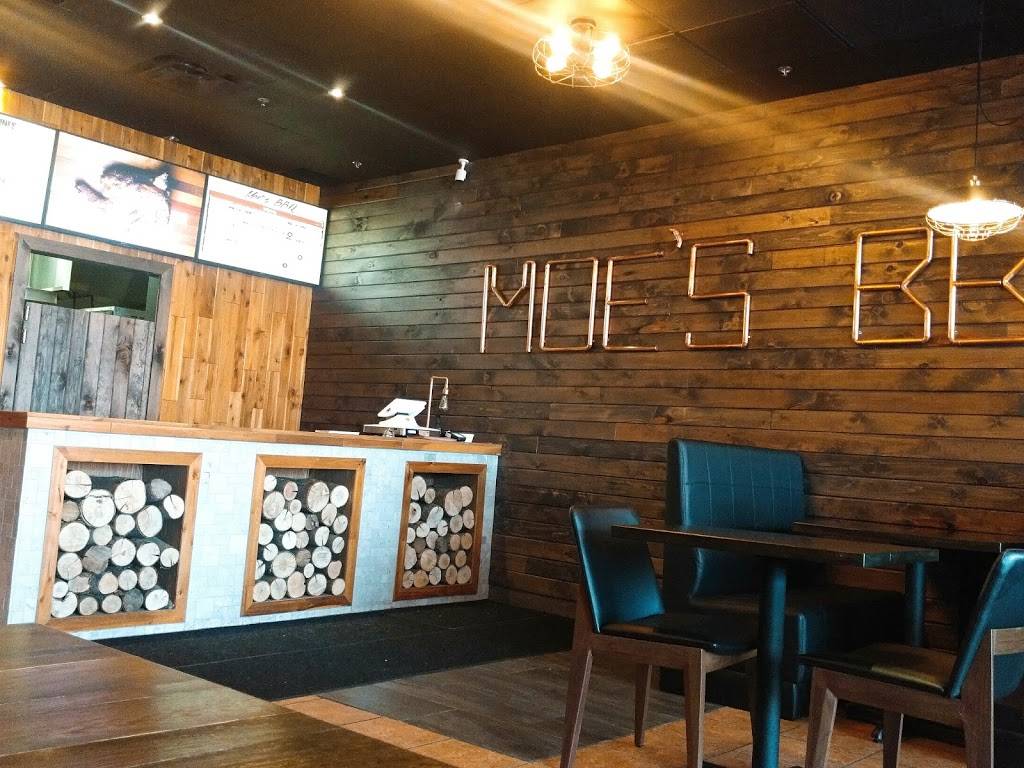 Moes BBQ | restaurant | 2446 Bank St, Ottawa, ON K1V 1A4, Canada | 6136951786 OR +1 613-695-1786
