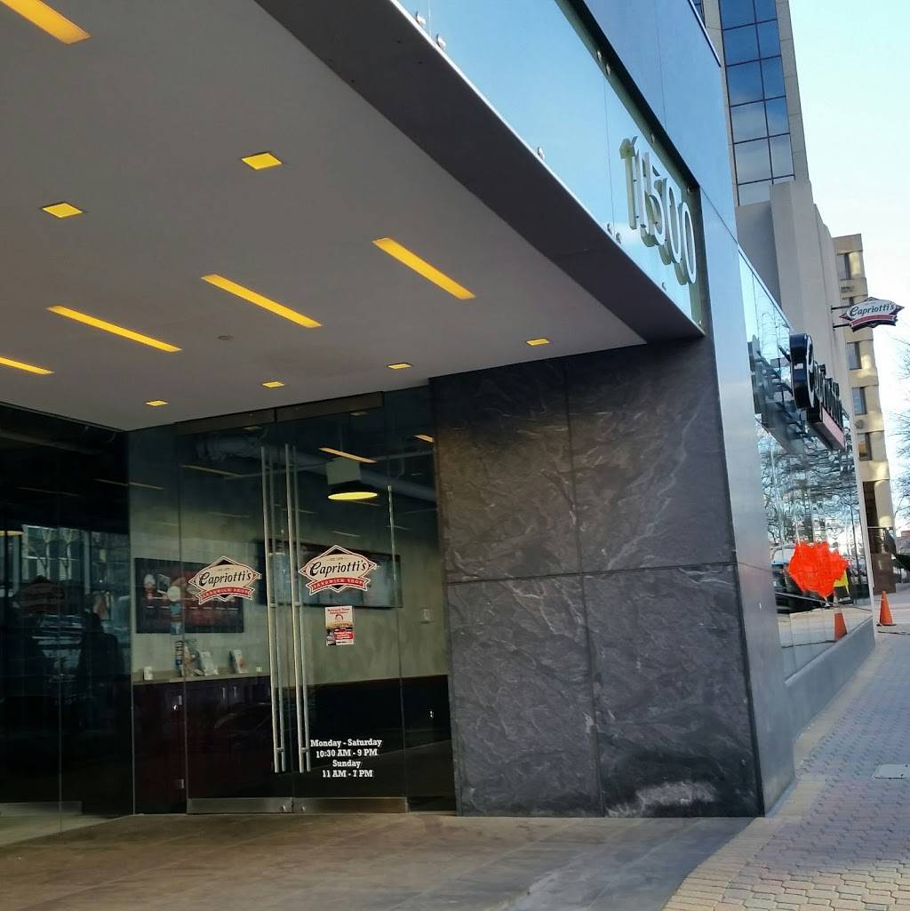 Capriottis Sandwich Shop | restaurant | 1500 Wilson Blvd, Rosslyn, VA 22209, USA | 7034652277 OR +1 703-465-2277