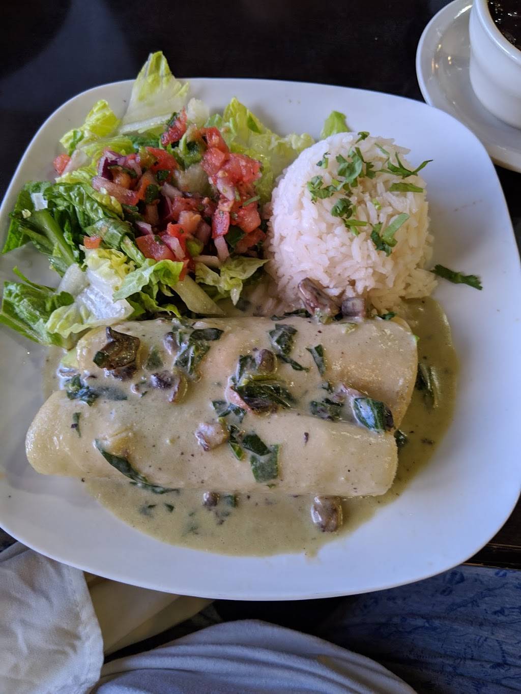 7 Salsas | restaurant | 8140 N MacArthur Blvd #100, Irving, TX 75063, USA | 9724020777 OR +1 972-402-0777