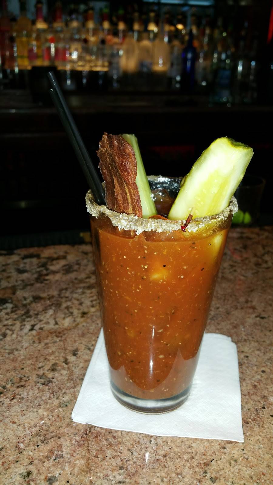 The OX Bar & Grill | restaurant | 23 S Washington St, Oxford, MI 48371, USA | 2486281400 OR +1 248-628-1400