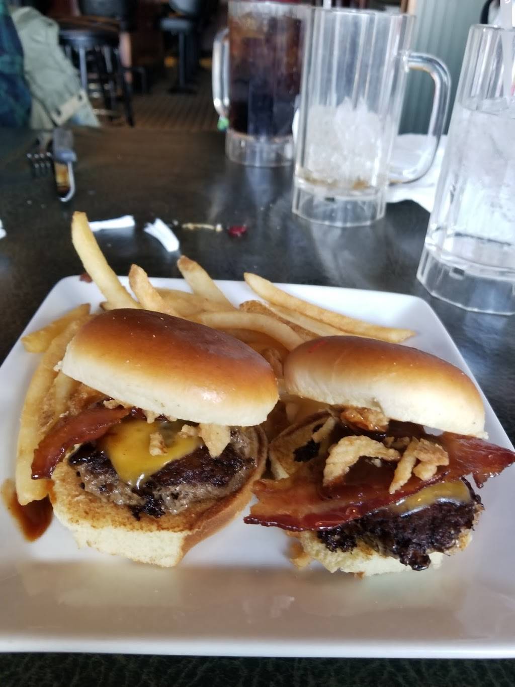 Ruby Tuesday | restaurant | 4525 Boardman-Canfield Rd, Canfield, OH 44406, USA | 3305337530 OR +1 330-533-7530