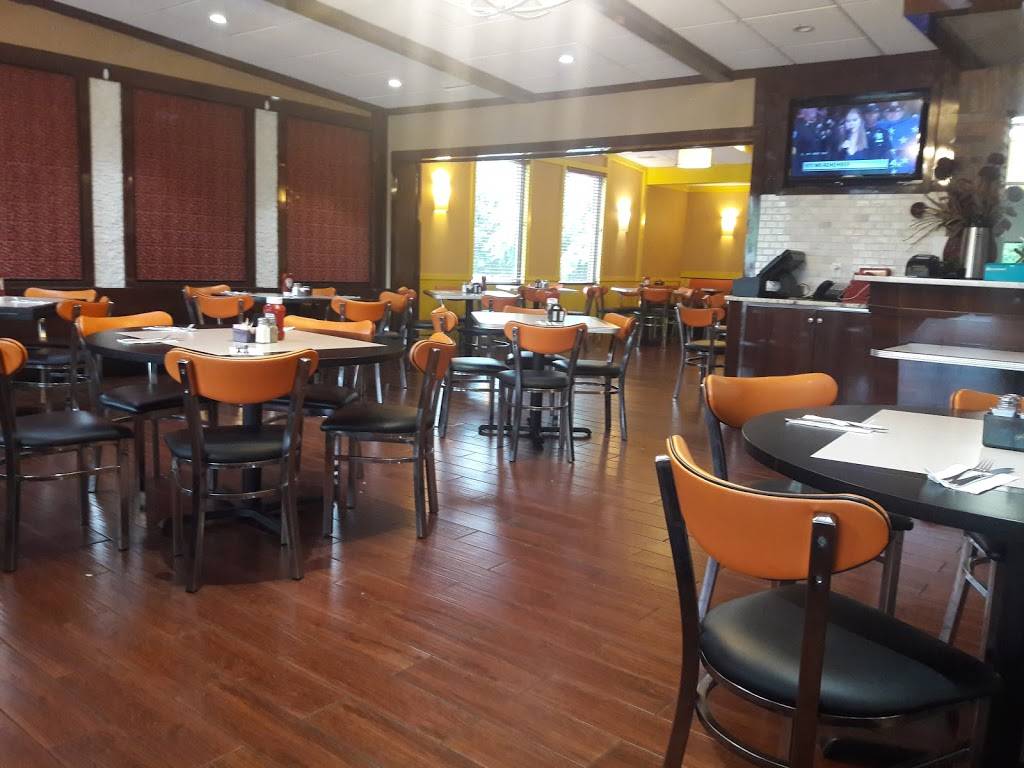 Majestic Diner | restaurant | 1045 NJ-17, Ramsey, NJ 07446, USA | 2019628750 OR +1 201-962-8750