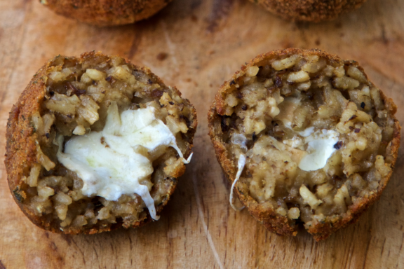 diRiso Risotto Balls | meal takeaway | 42 Main St, Hastings-On-Hudson, NY 10706, USA | 9143557738 OR +1 914-355-7738