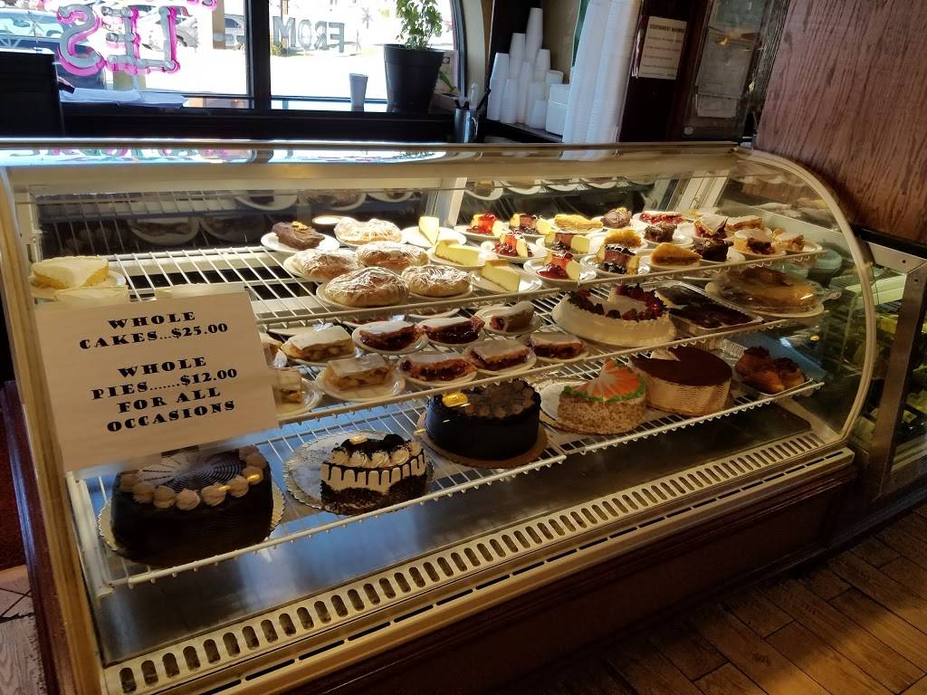 Les Brothers Restaurant | restaurant | 8705 S Ridgeland Ave, Oak Lawn, IL 60453, USA | 7085997990 OR +1 708-599-7990