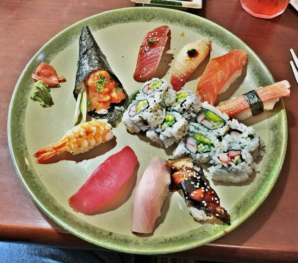 Little Tokyo Restaurant | restaurant | 18020 TX-105 #600, Montgomery, TX 77356, USA | 9365824876 OR +1 936-582-4876