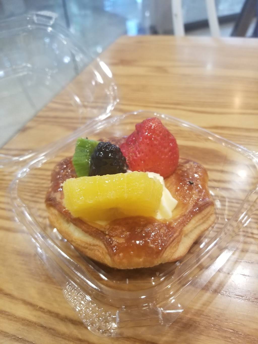 Paris Baguette | bakery | 5307 Beach Blvd #108, Buena Park, CA 90621, USA | 7146700044 OR +1 714-670-0044