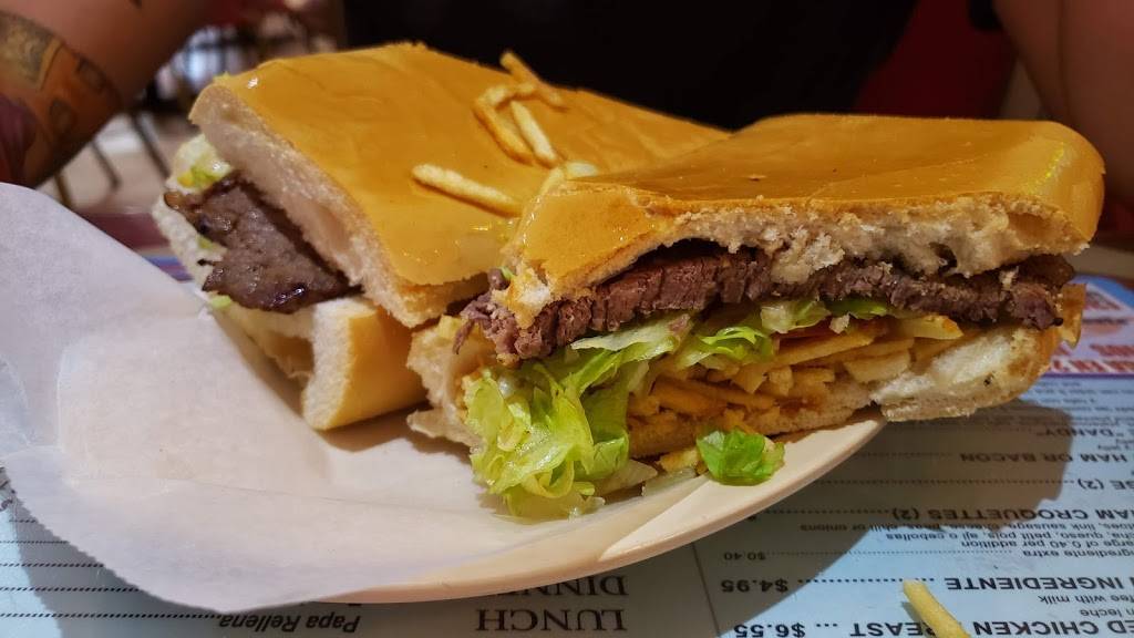 Chicos Restaurant | restaurant | 4070 W 12th Ave, Hialeah, FL 33012, USA | 3055568907 OR +1 305-556-8907