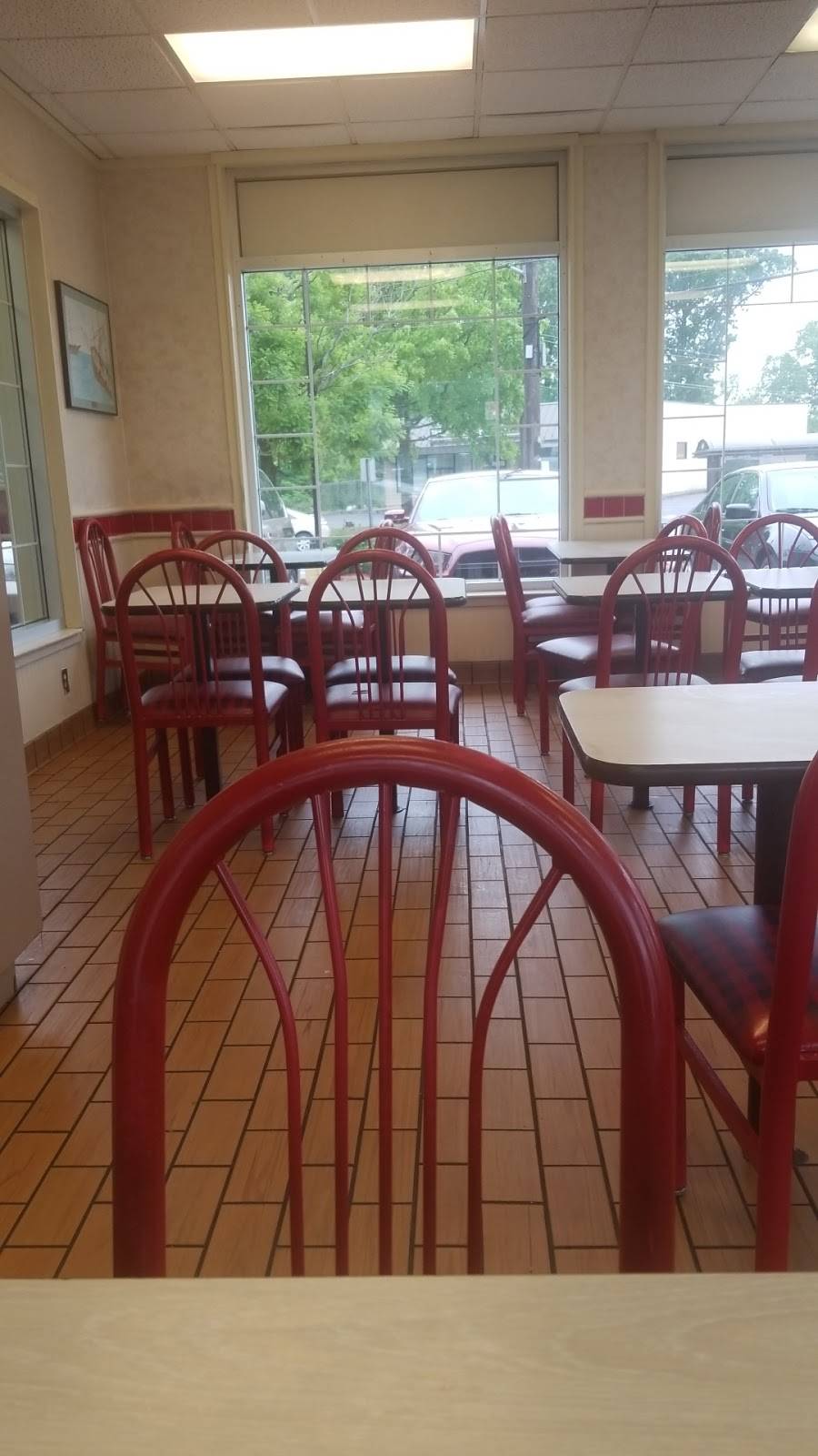 KFC | restaurant | 7731 Annapolis Rd, Lanham, MD 20706, USA | 3014595222 OR +1 301-459-5222