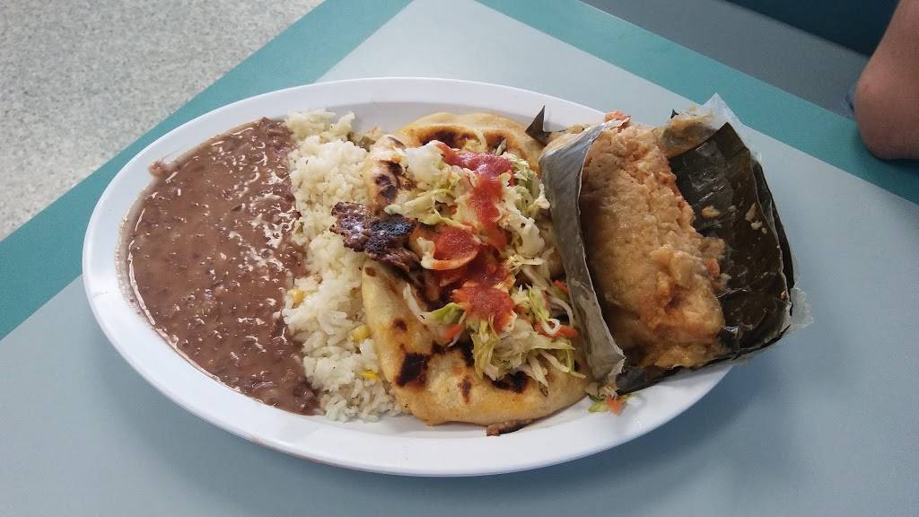 El Salvador Restaurant | restaurant | 481 W Visalia Rd, Farmersville, CA 93223, USA | 5597472207 OR +1 559-747-2207