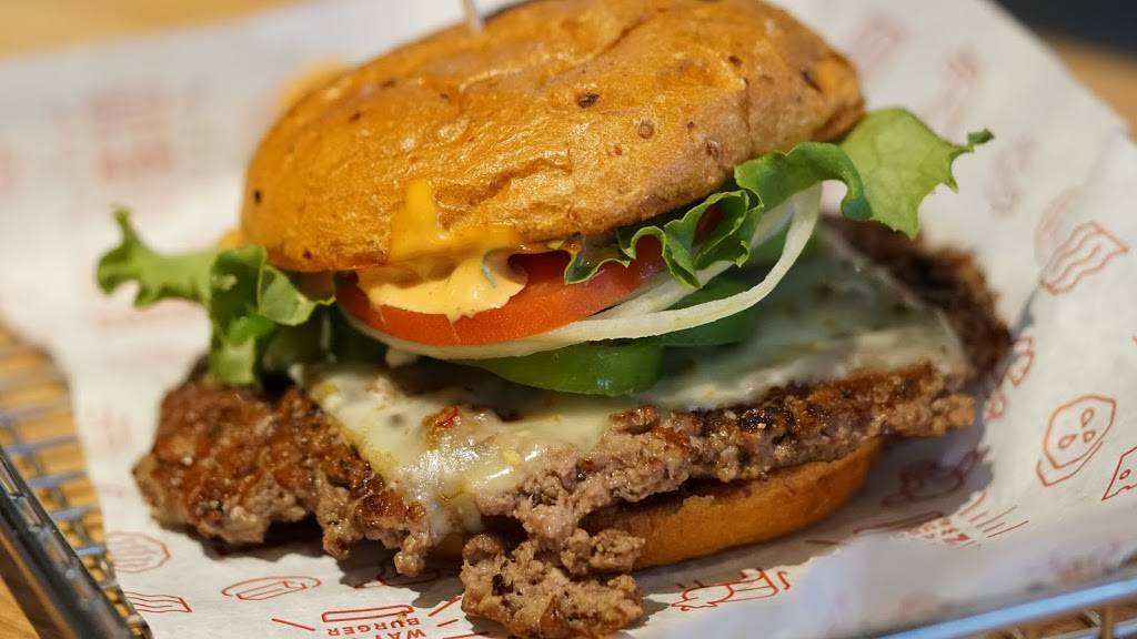 Smashburger | restaurant | 2805 University Pkwy, Sarasota, FL 34243, USA | 9413511990 OR +1 941-351-1990